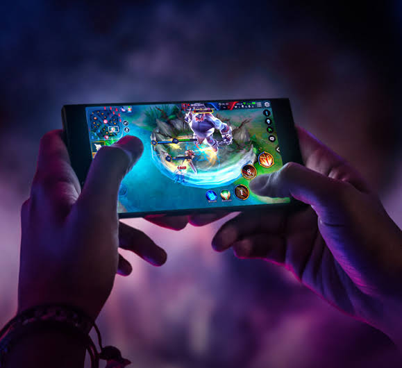 Mobile Gaming Trends in 2024: The Future of Gaming at Your Fingertips.