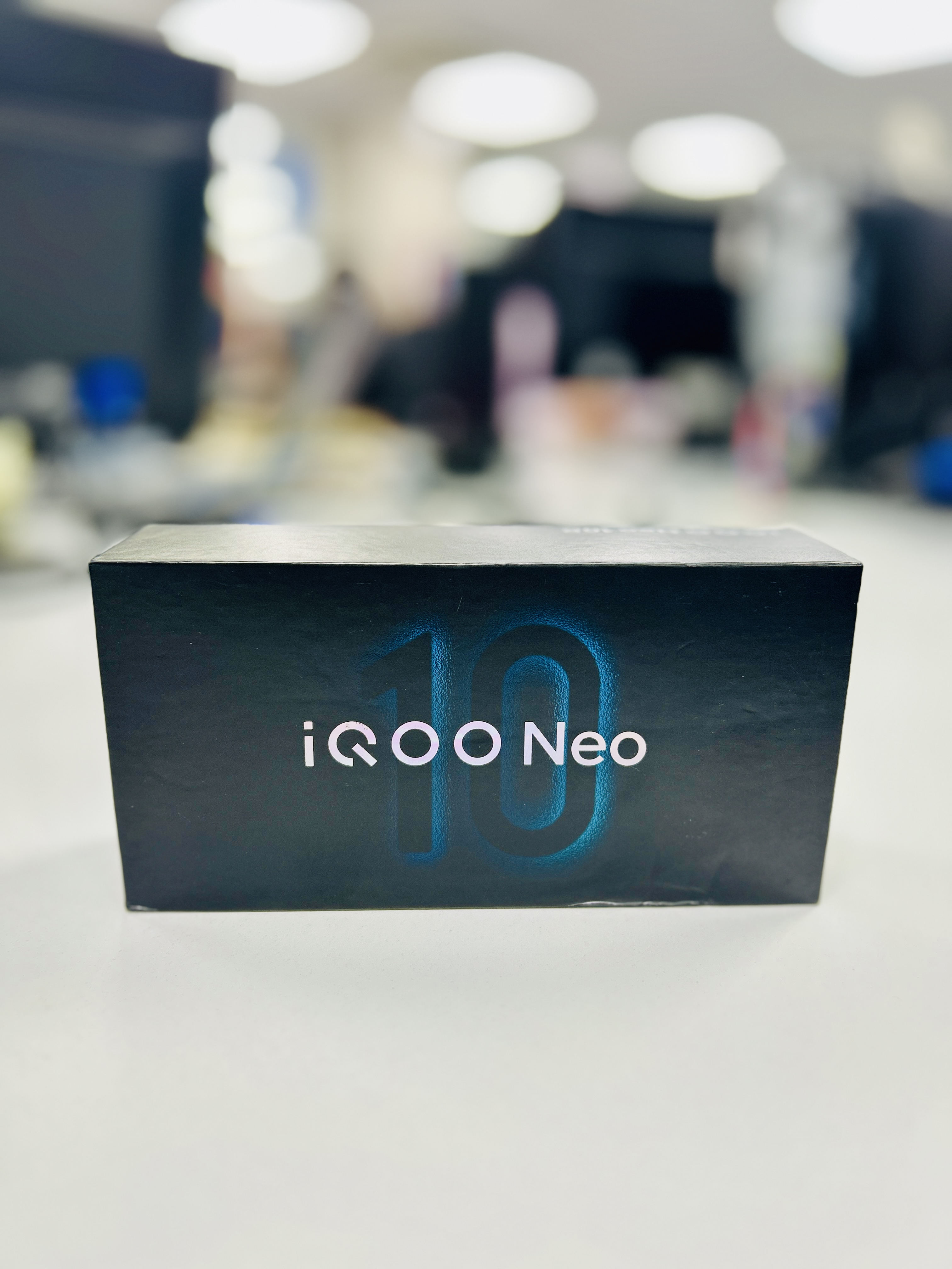 Unboxing the Powerhouse – iQOO Neo 10R! 📦🔥