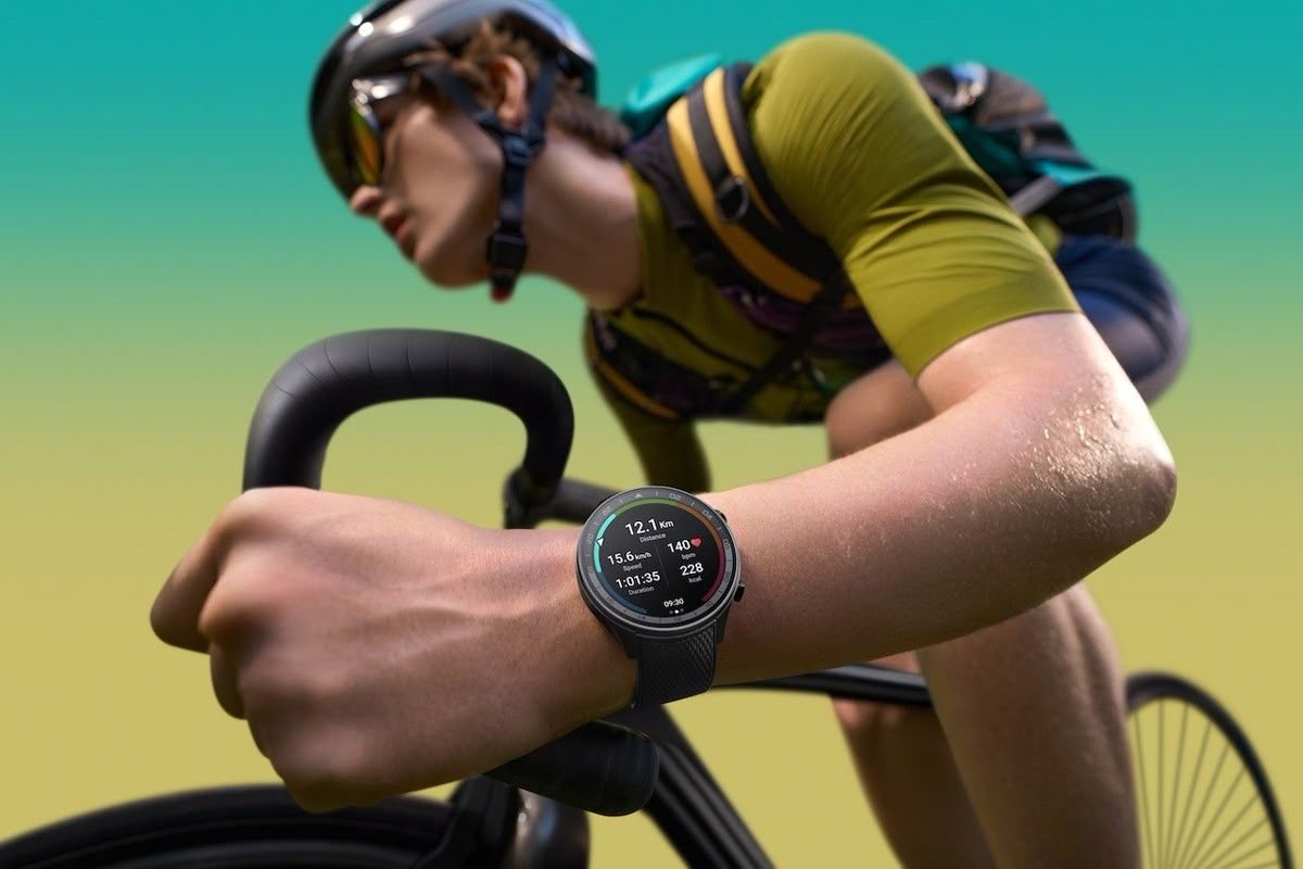 “Why a Smartwatch is the Smartest Daily Upgrade You Can Make!”⌚️