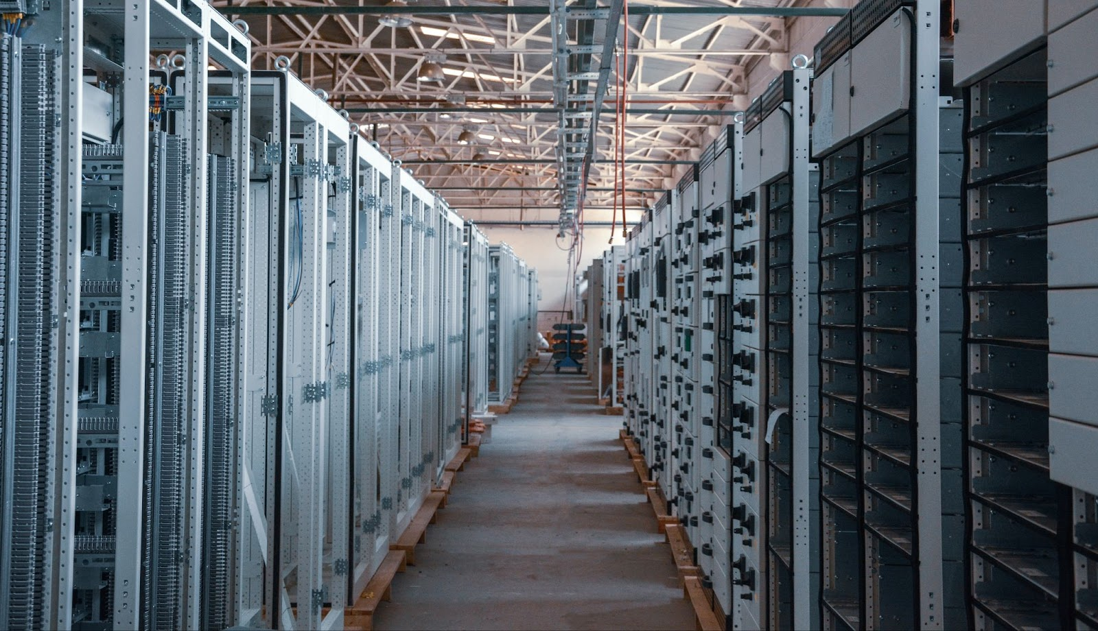 Data Centres & Edge Facilities