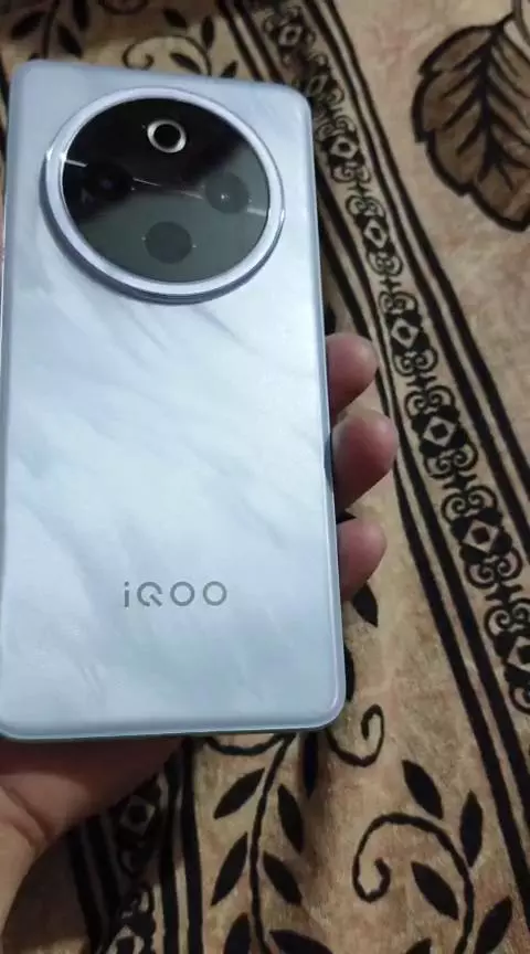 Post video cover image