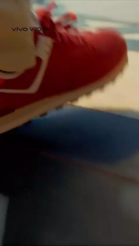 Post video cover image