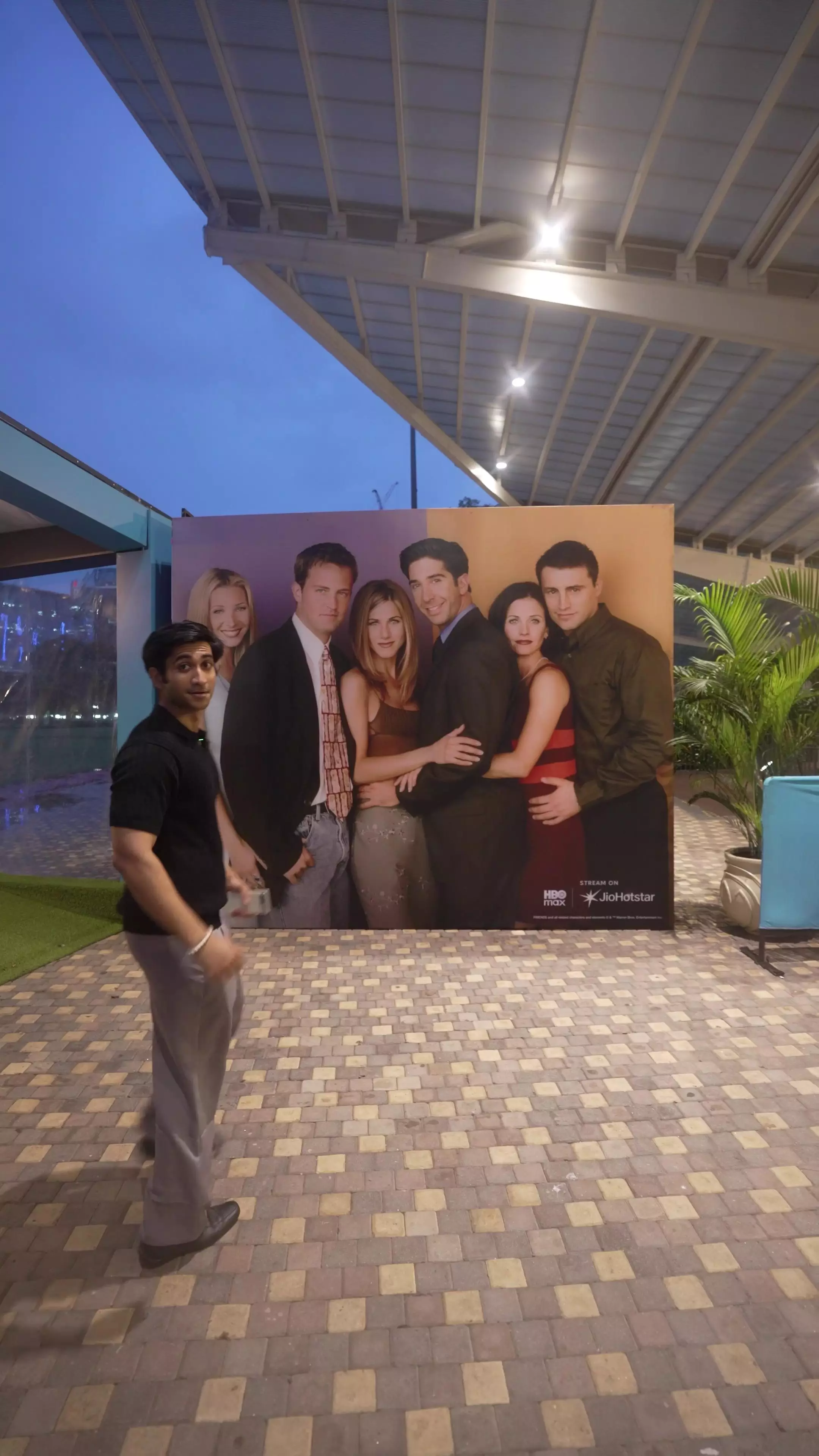 Post video cover image