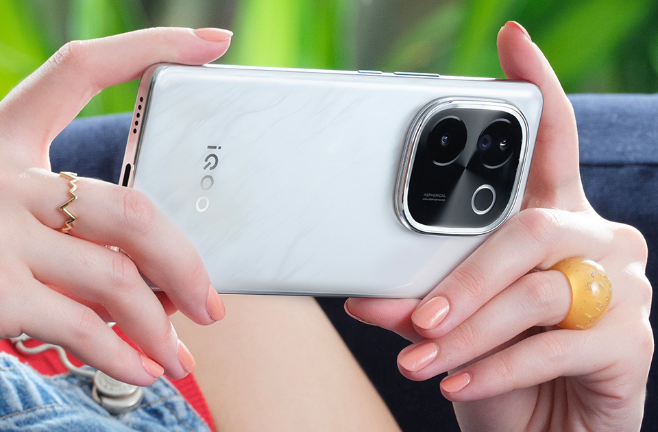 iQOO Z9s Pro (5G)