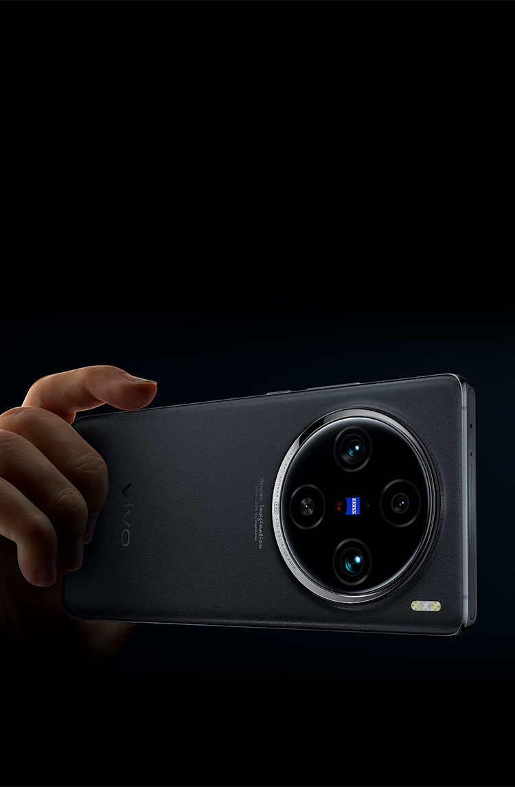 vivo X100 Pro-ZEISS 1-inch Main Camera+vivo V3 Chip | vivo India