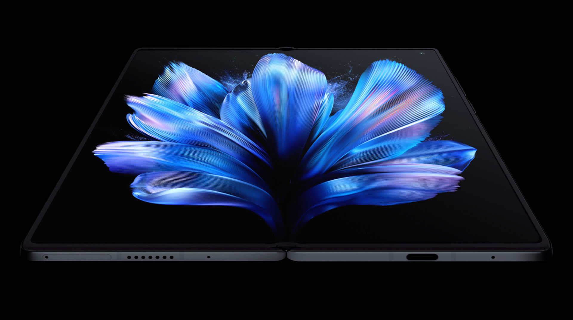 vivo X Fold3 Pro with 2K+E7 immersive display